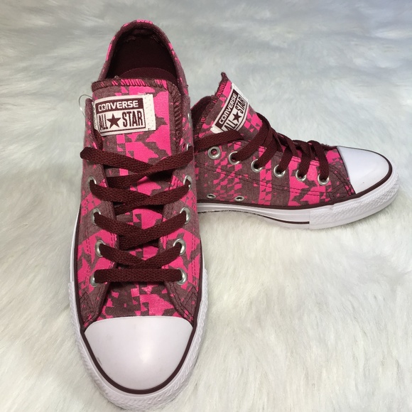 Converse Shoes - NWOB Converse Chuck All Star Low Top 8